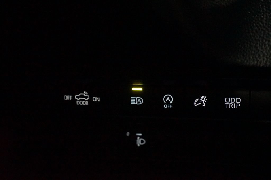 Certified 2026 Toyota Tundra SR AWD/4WD image 24