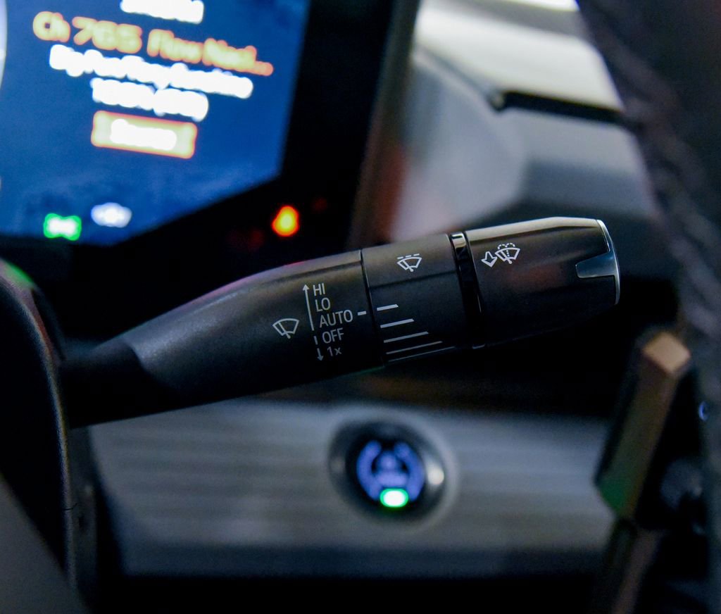 Used 2024 GMC Hummer EV 3X image 30