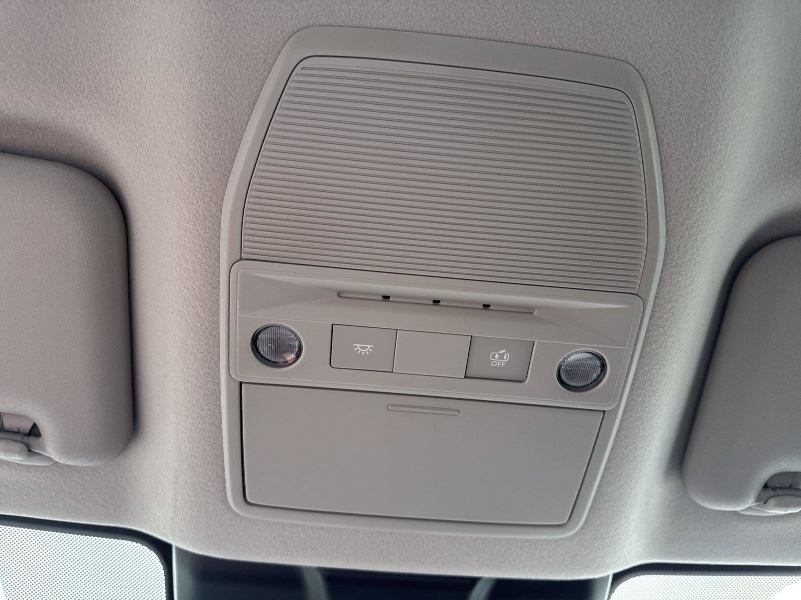 New 2027 Nissan Sentra SV w/ SV Convenience Package FWD image 23