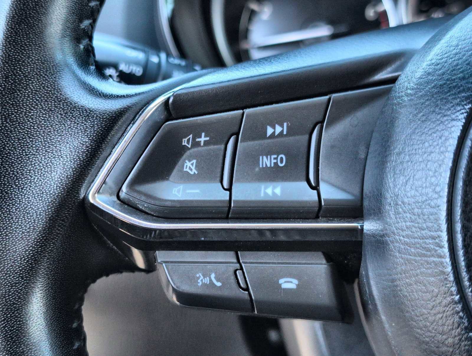 Used 2023 MAZDA CX-9 Touring Plus image 24