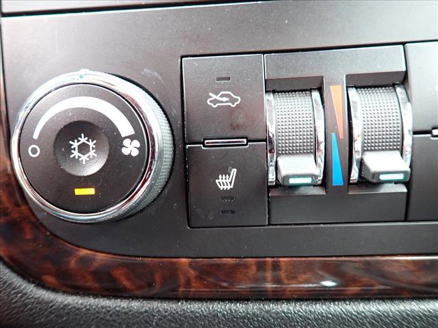 Used 2016 Chevrolet Impala LTZ FWD image 19