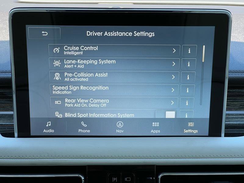 Used 2020 Lincoln Aviator Black Label w/ Dynamic Handling Package AWD/4WD image 45
