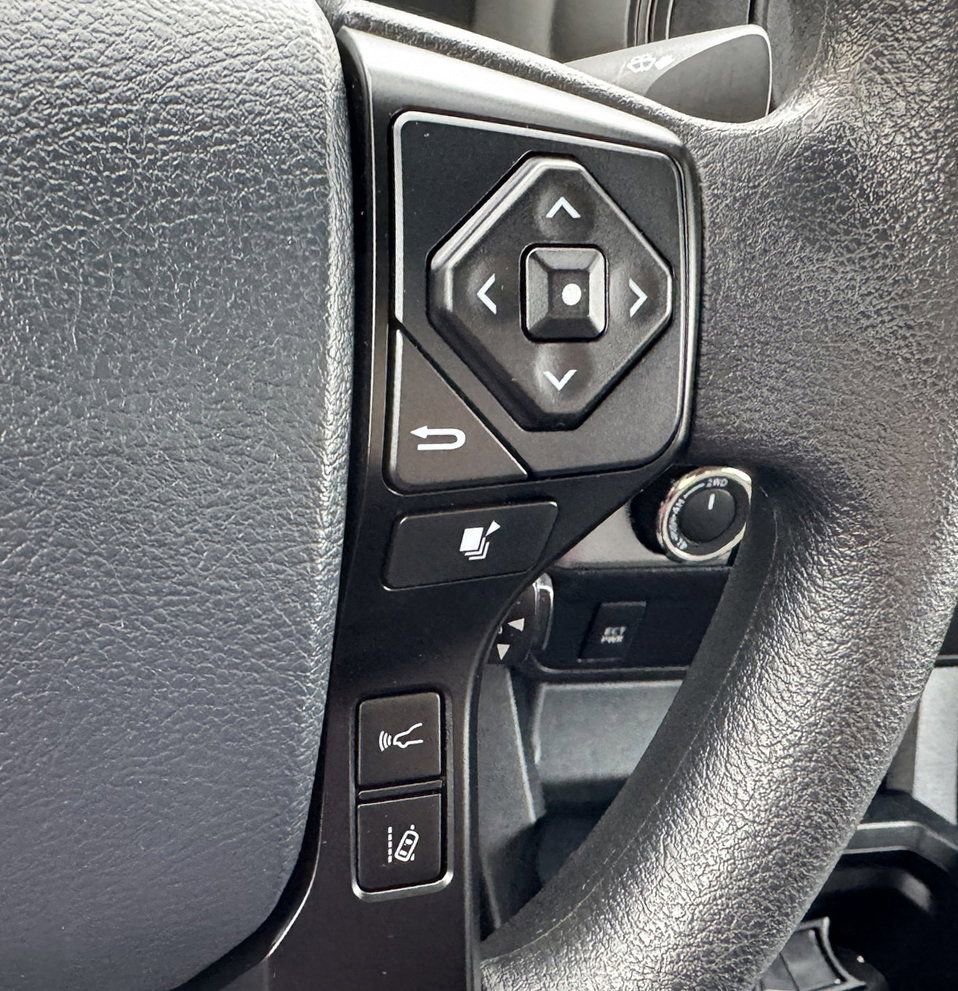 Used 2019 Toyota Tacoma SR w/ SX Package image 19