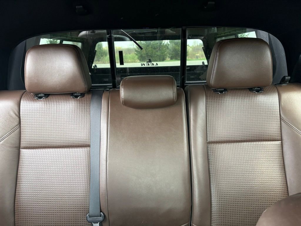 Used 2017 Toyota Tacoma Limited w/ Tow Package AWD/4WD image 11