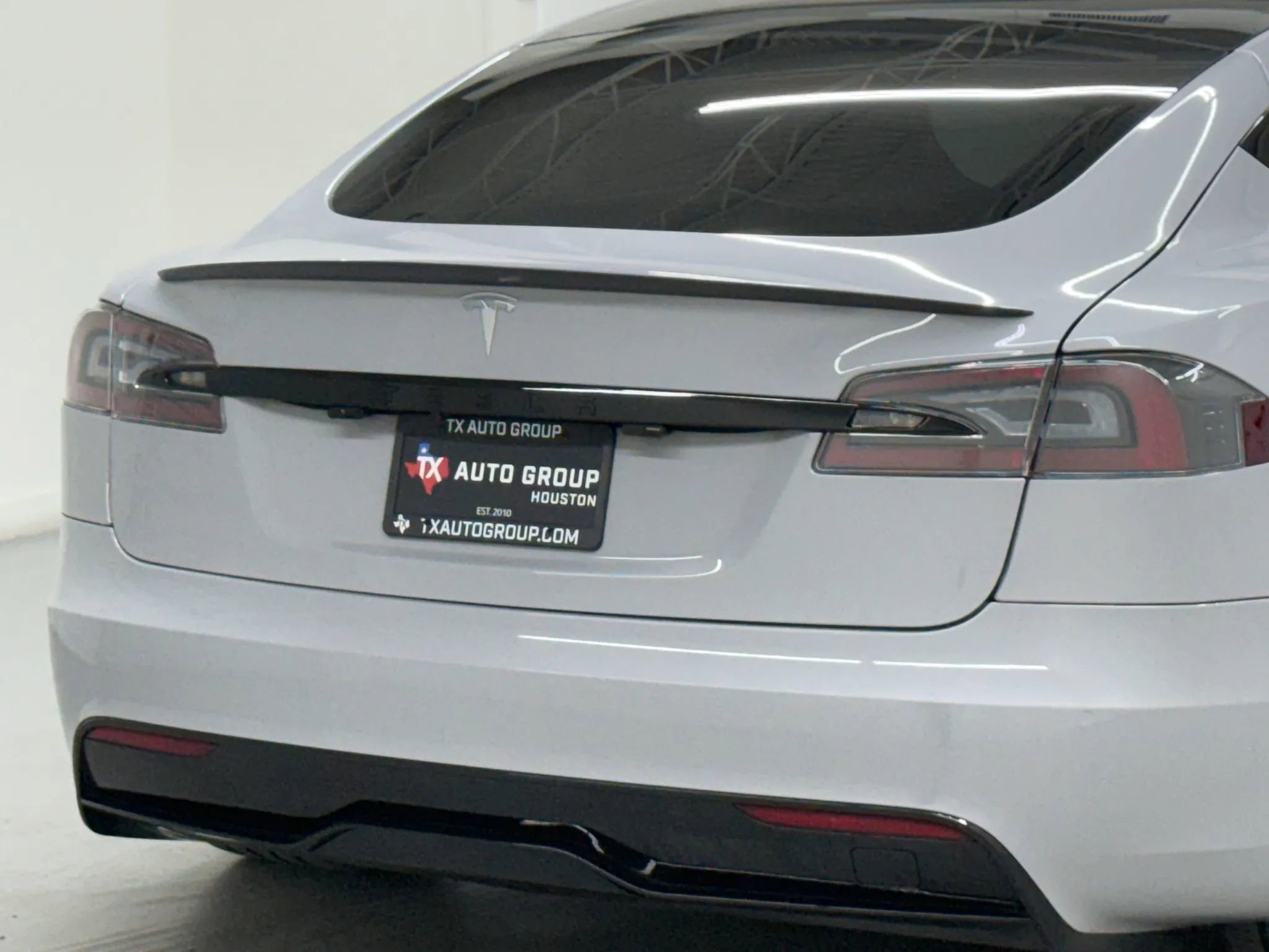 Used 2022 Tesla Model S Plaid image 33