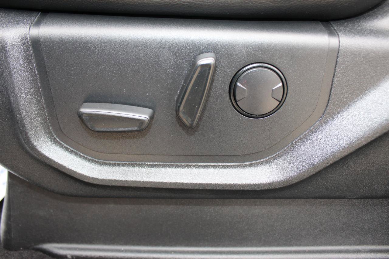 Used 2019 Ford F150 Lariat image 13