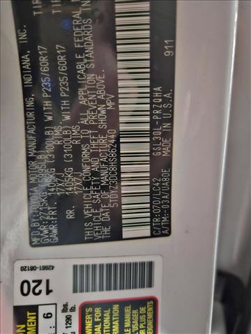 Used 2017 Toyota Sienna XLE w/ XLE Navigation Package image 25