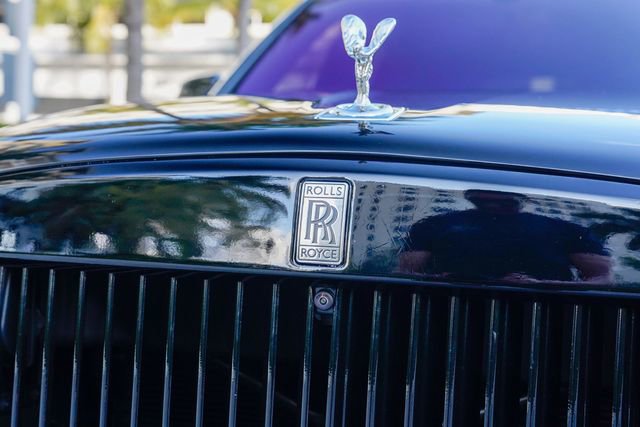 Used 2023 Rolls-Royce Cullinan w/ Cullinan Package image 41