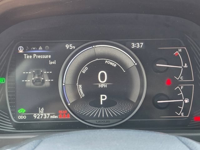 Used 2021 Lexus UX 250h w/ Accessory Package (Z1) AWD/4WD image 32