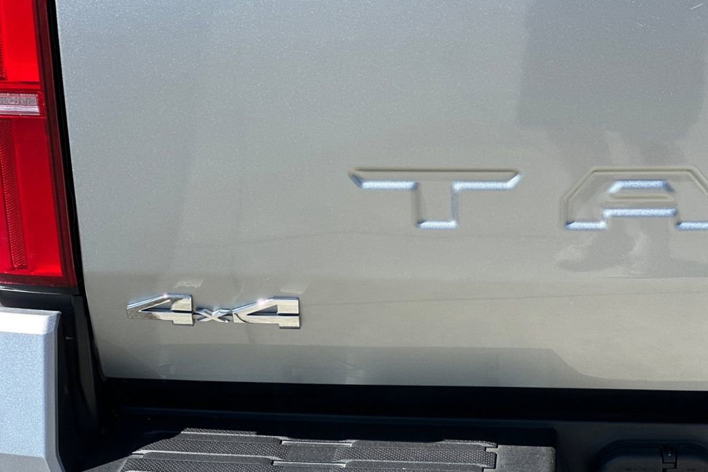 Used 2024 Toyota Tacoma SR5 w/ SR5 Upgrade Package image 26