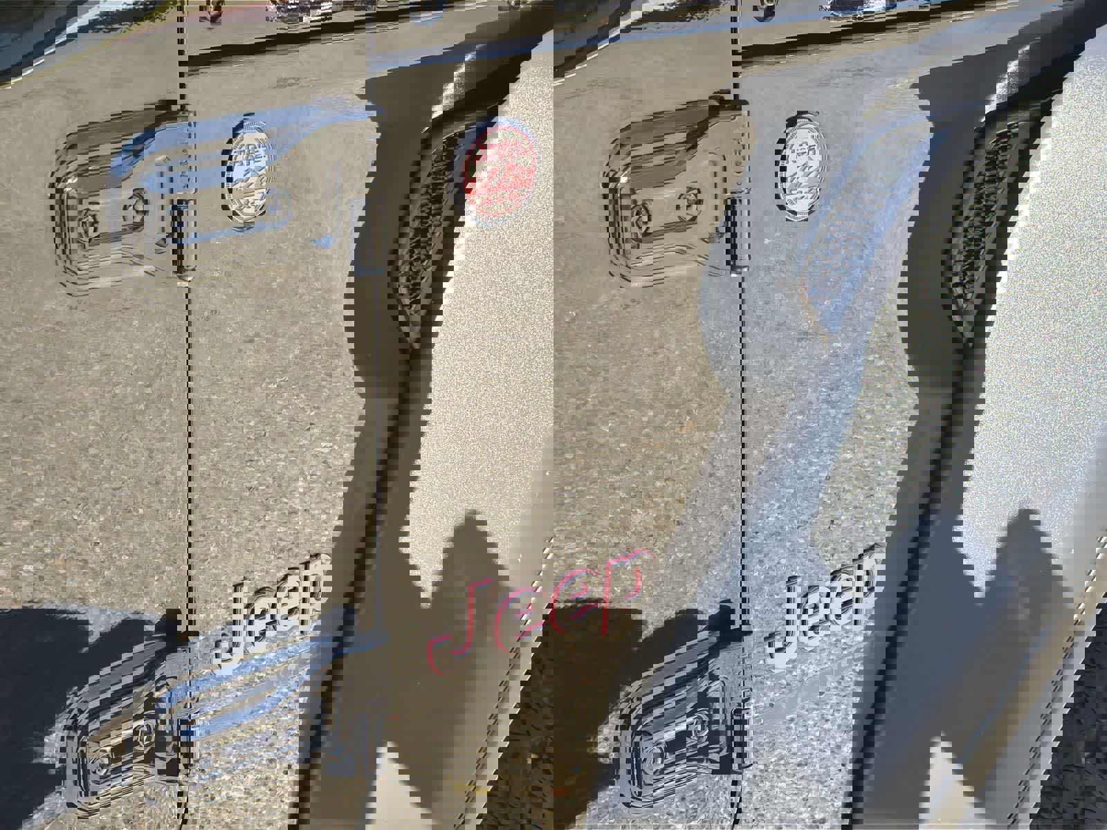 Used 2024 Jeep Wrangler Unlimited Rubicon w/ Technology Group image 29