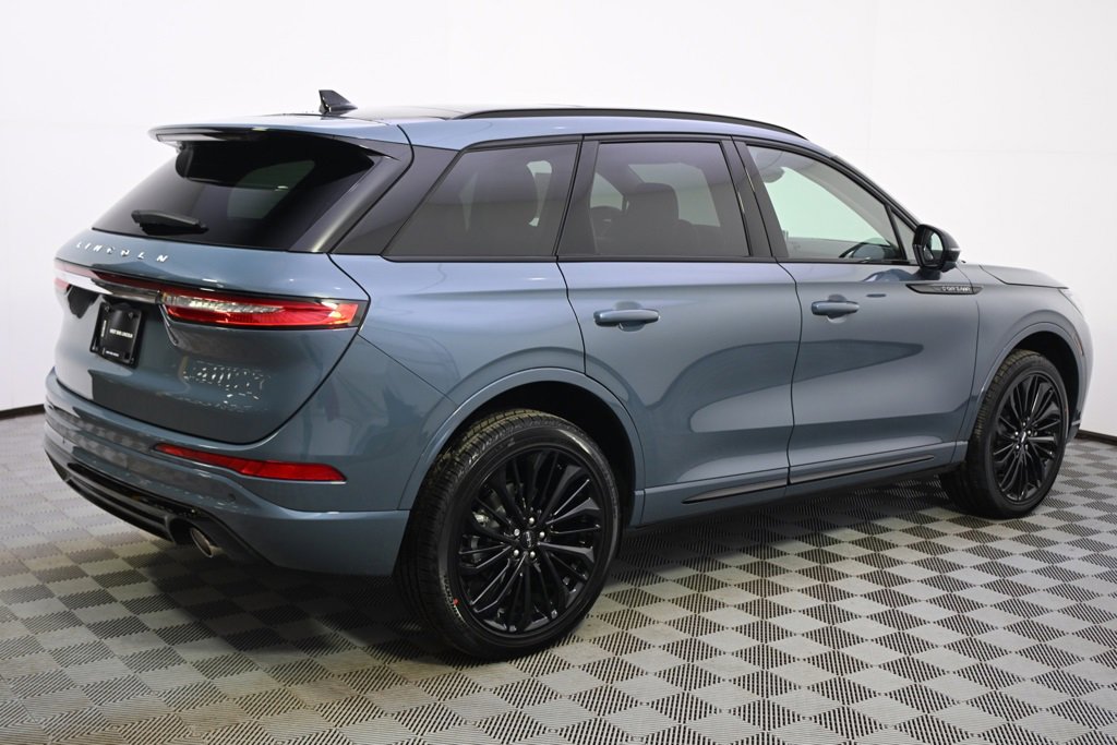 New 2026 Lincoln Corsair Premiere image 7