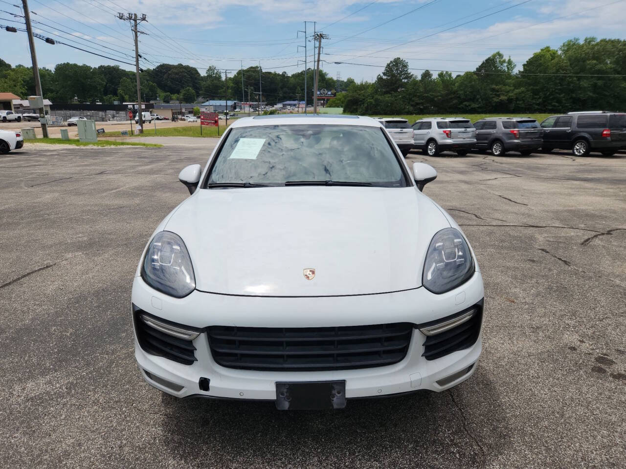 Used 2015 Porsche Cayenne Turbo AWD/4WD image 3