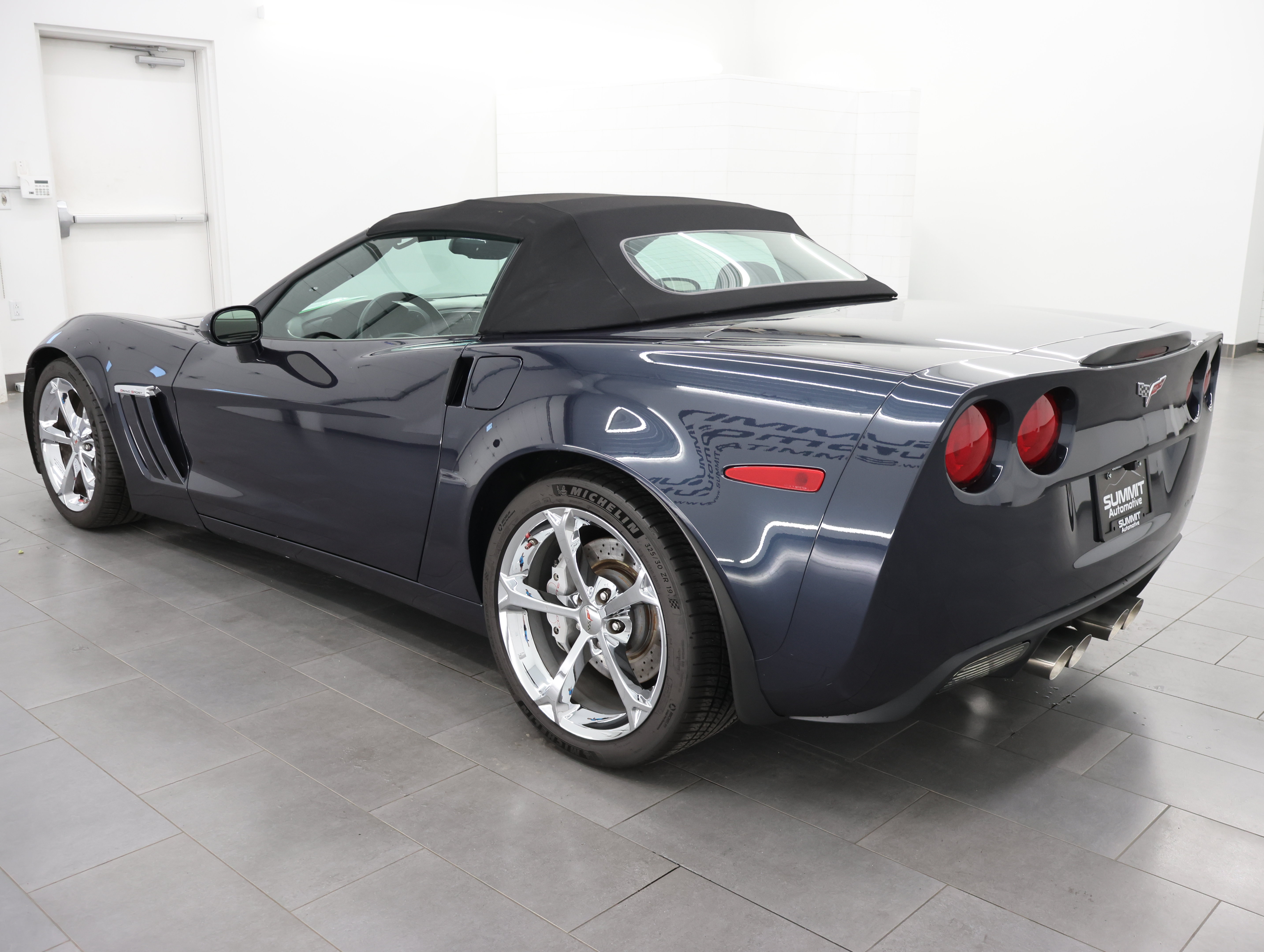 Used 2013 Chevrolet Corvette Grand Sport RWD image 52