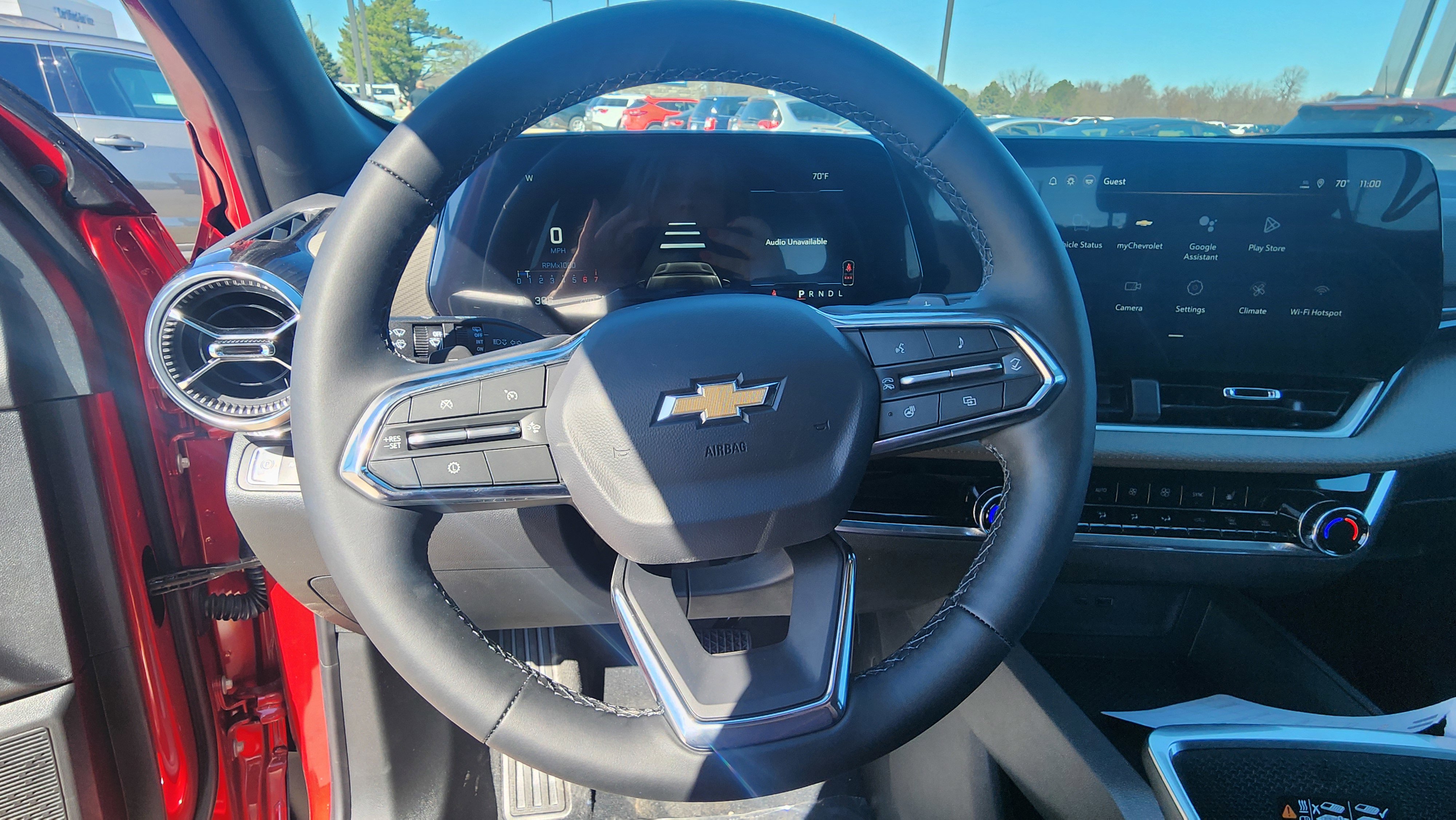 New 2026 Chevrolet Equinox LT w/ Convenience Package II AWD/4WD image 13