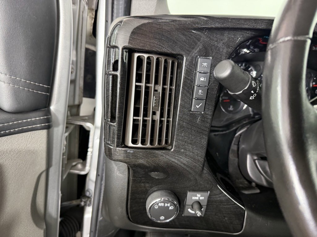 Used 2021 Chevrolet Express 2500 LS w/ Enhanced Convenience Package image 22