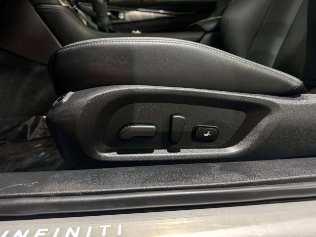 Used 2022 INFINITI Q60 3.0t Luxe w/ Cargo Package image 12