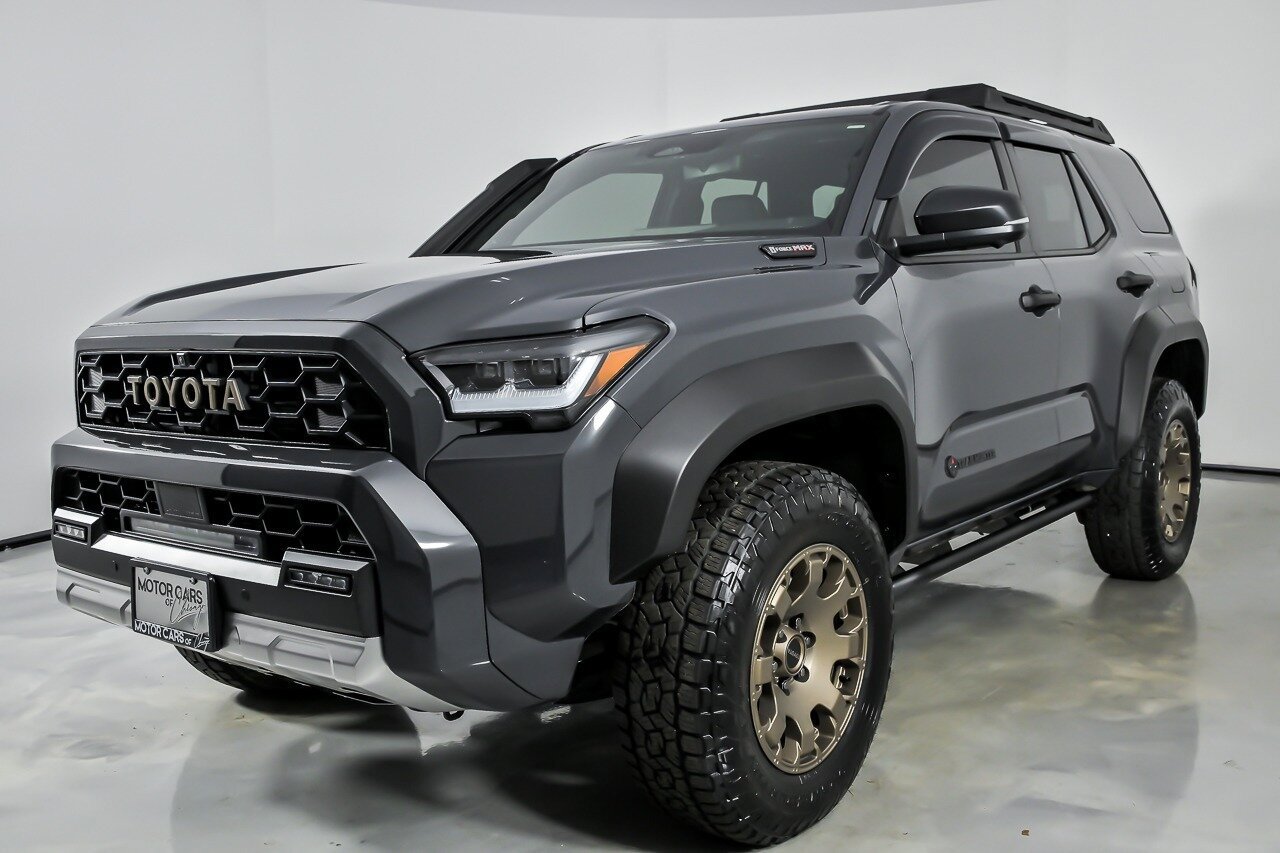 Used 2025 Toyota 4Runner Trailhunter image 6