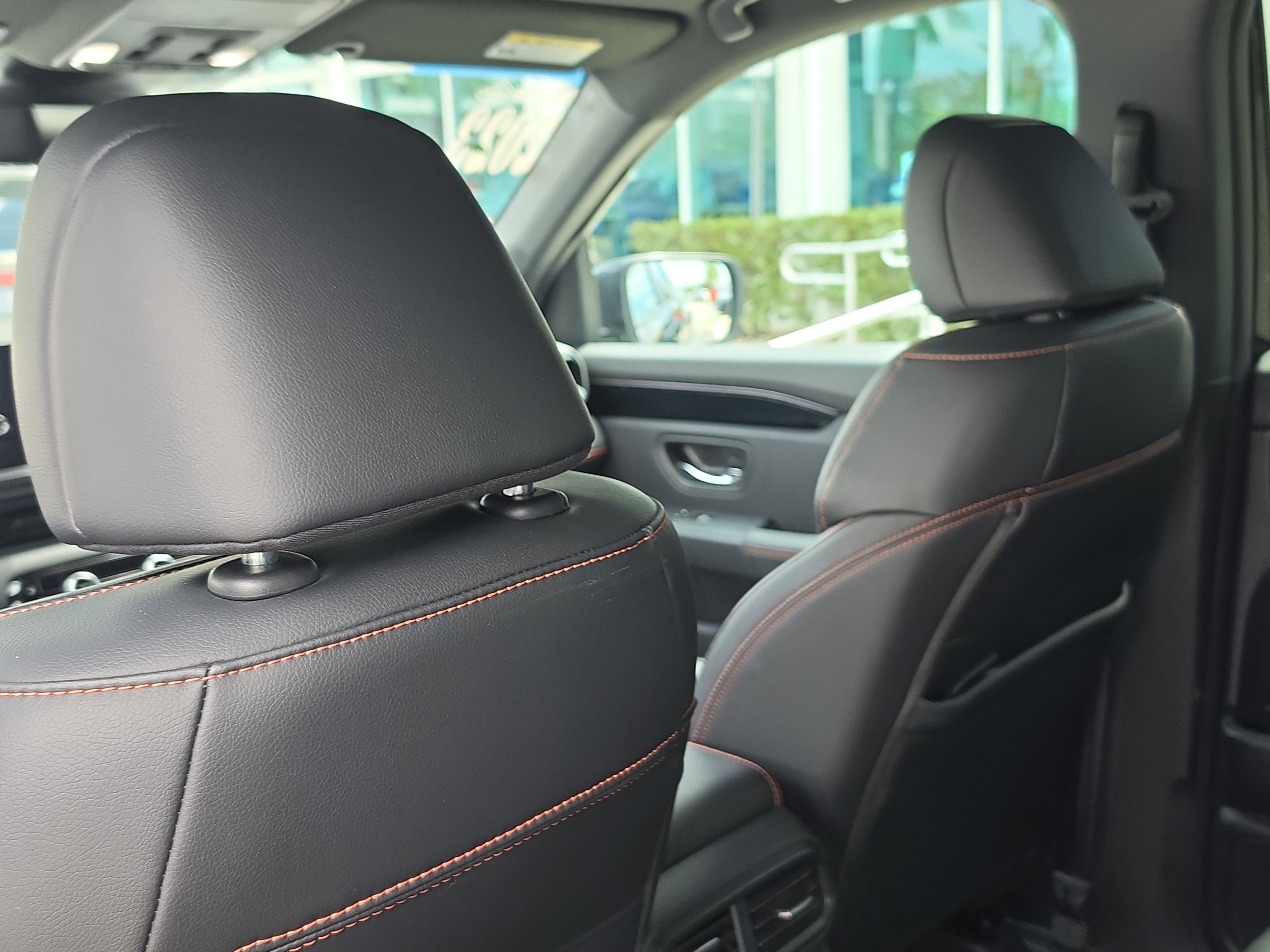 Certified 2023 Honda Pilot TrailSport image 12