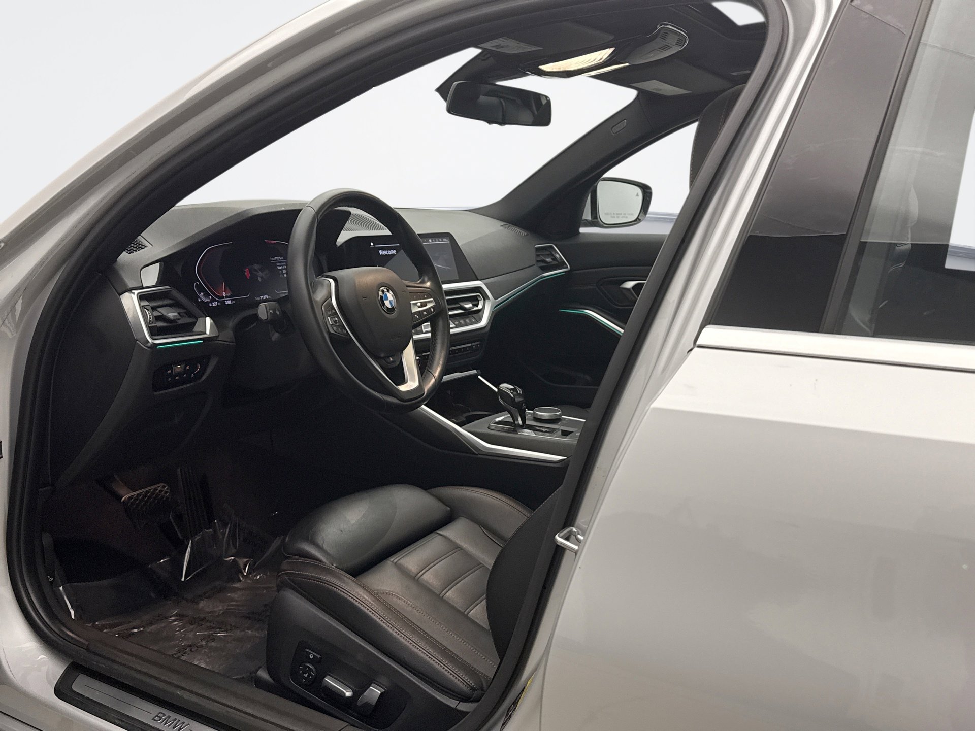 Used 2019 BMW 330i xDrive Sedan w/ Premium Package image 10