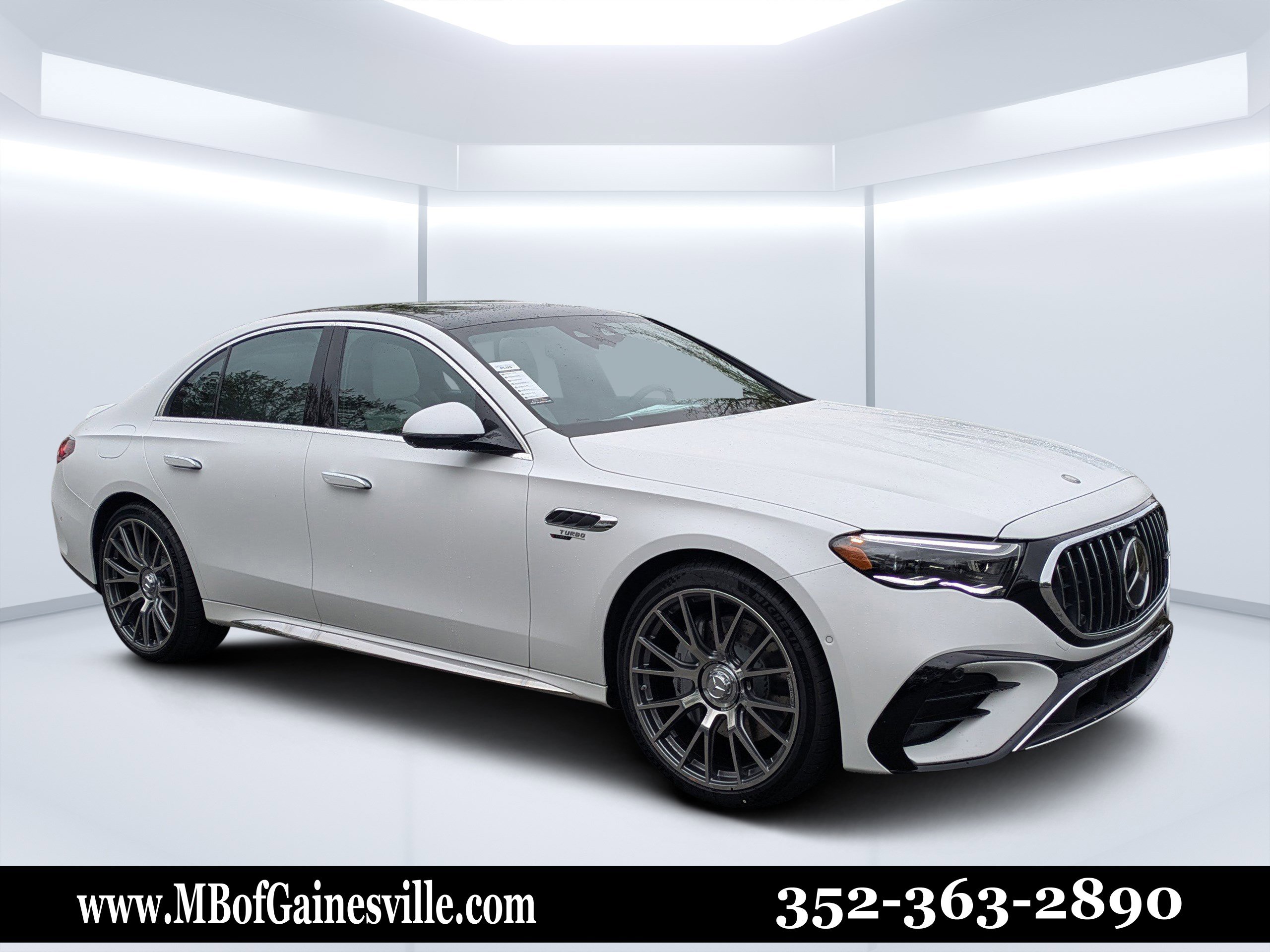 New 2026 Mercedes-Benz E 53 AMG e 4MATIC Sedan image 1