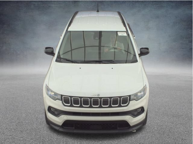 Used 2022 Jeep Compass Latitude AWD/4WD image 6