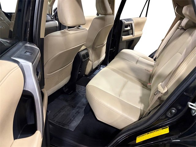 Used 2016 Toyota 4Runner SR5 image 10