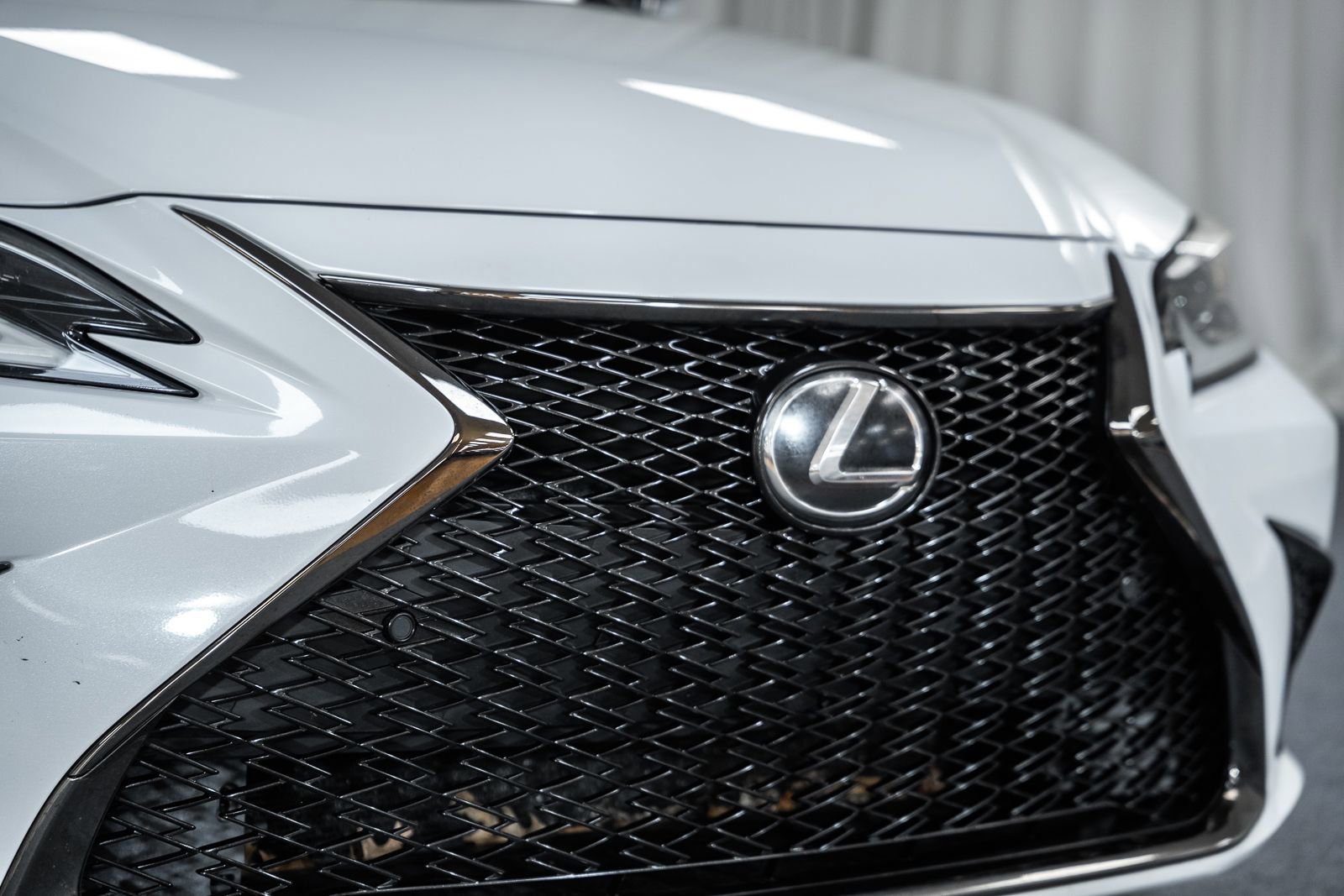 Used 2021 Lexus ES 350 F Sport w/ Accessory Package image 13