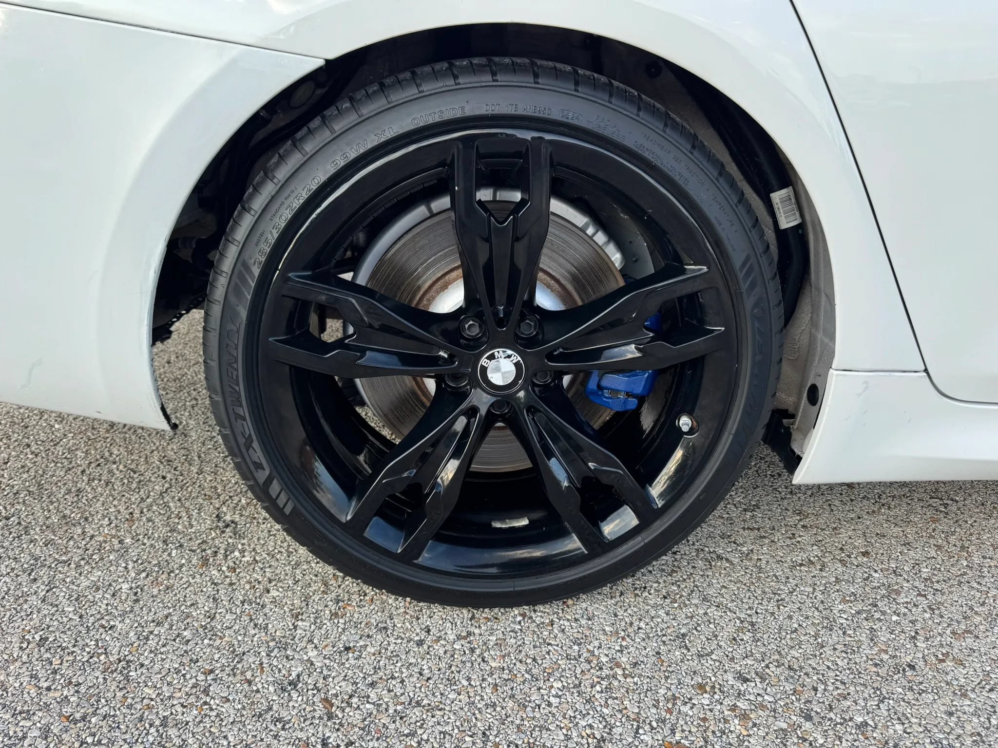 Used 2021 BMW M550i xDrive w/ Executive Package AWD/4WD image 15
