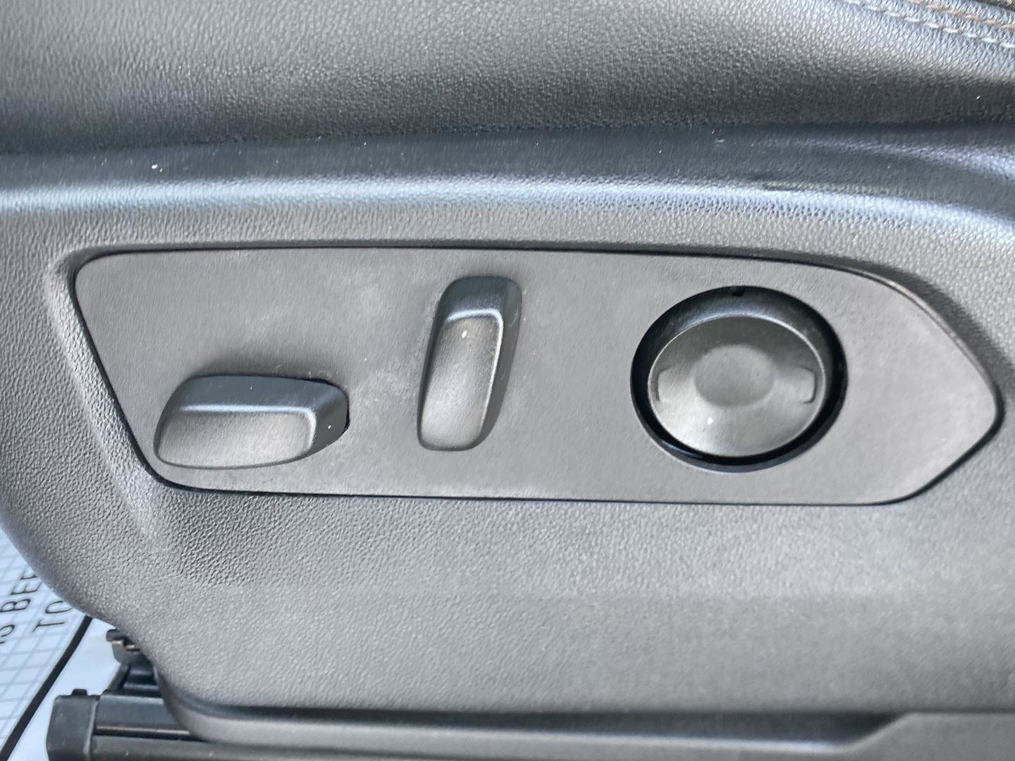 Used 2023 Chevrolet Silverado 1500 High Country w/ High Country Premium Package image 19