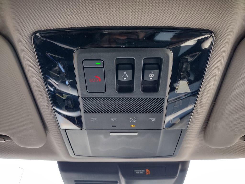 New 2026 Mitsubishi Outlander SE image 25