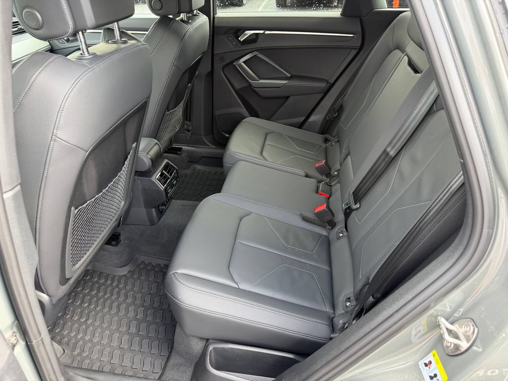 Certified 2025 Audi Q3 2.0T Premium w/ Convenience Package AWD/4WD image 21