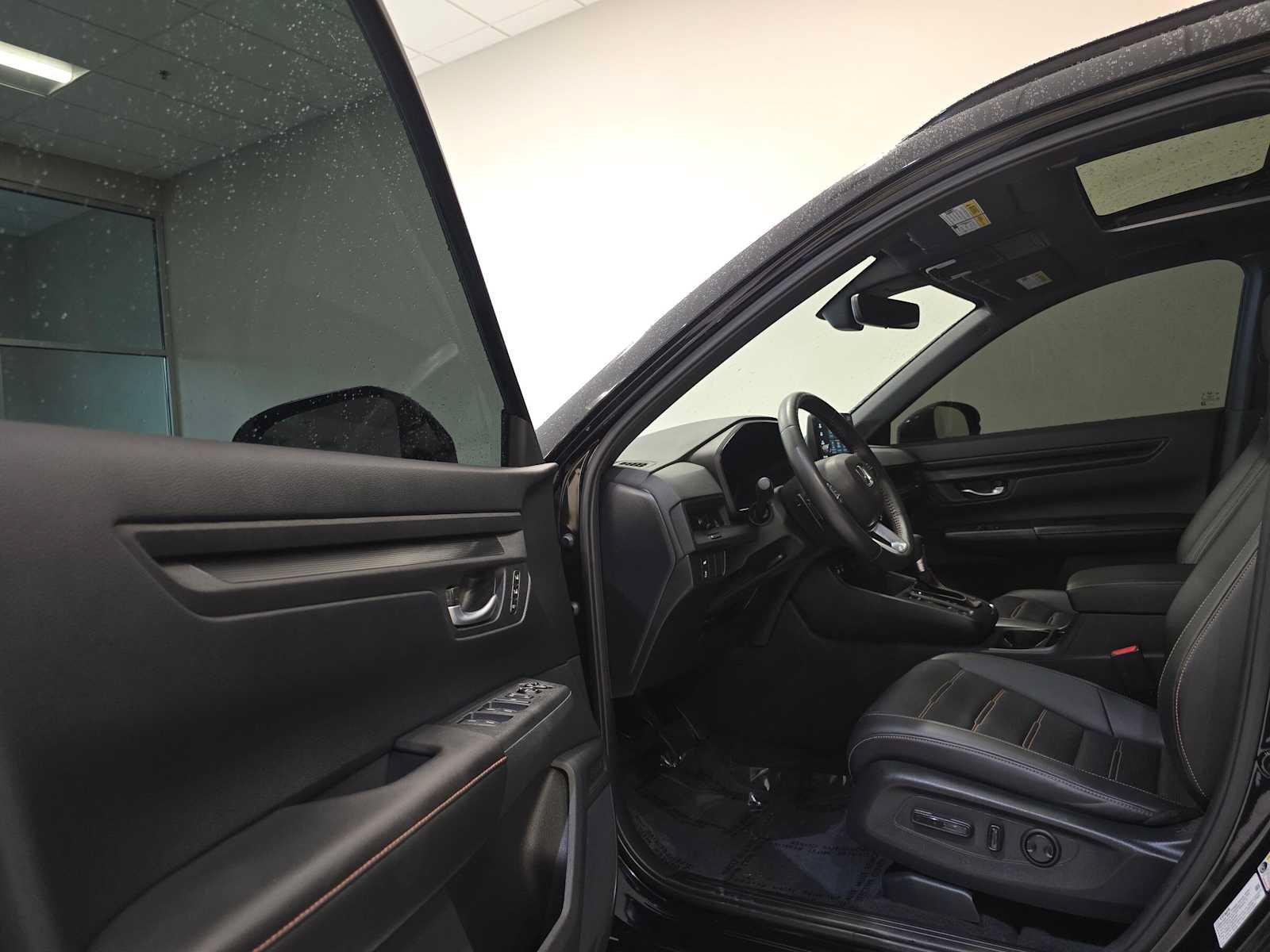 Used 2025 Honda CR-V Sport-L image 24