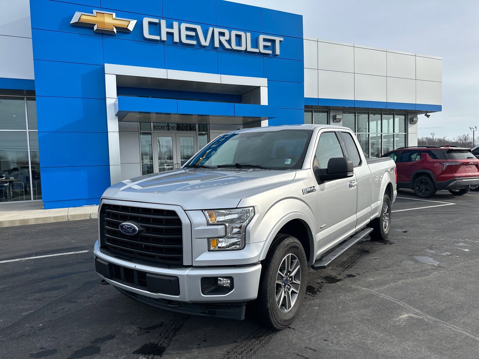 Used 2017 Ford F150 XLT w/ Equipment Group 301A Mid