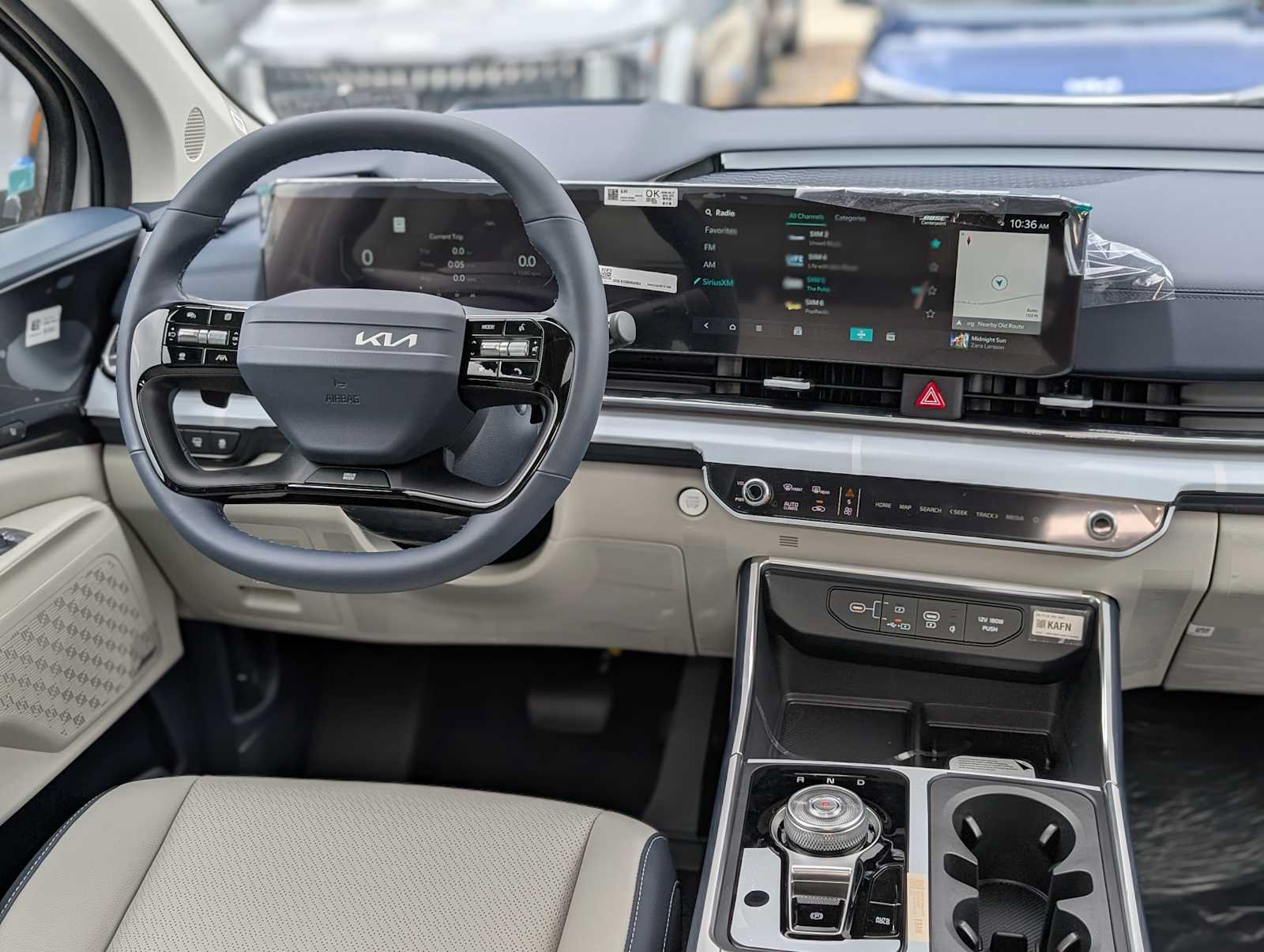 New 2027 Kia Carnival SX Prestige FWD image 5
