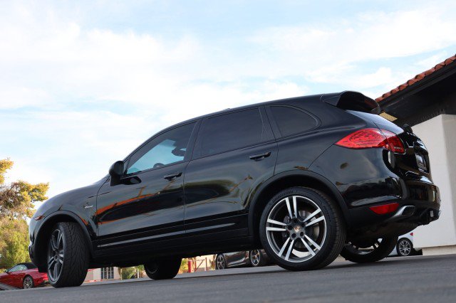 Used 2013 Porsche Cayenne Diesel AWD/4WD image 17