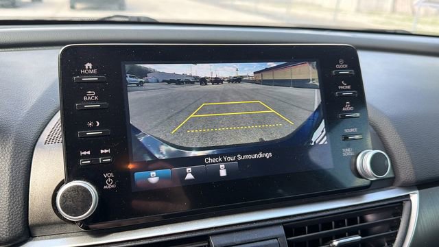 Used 2021 Honda Accord LX image 13
