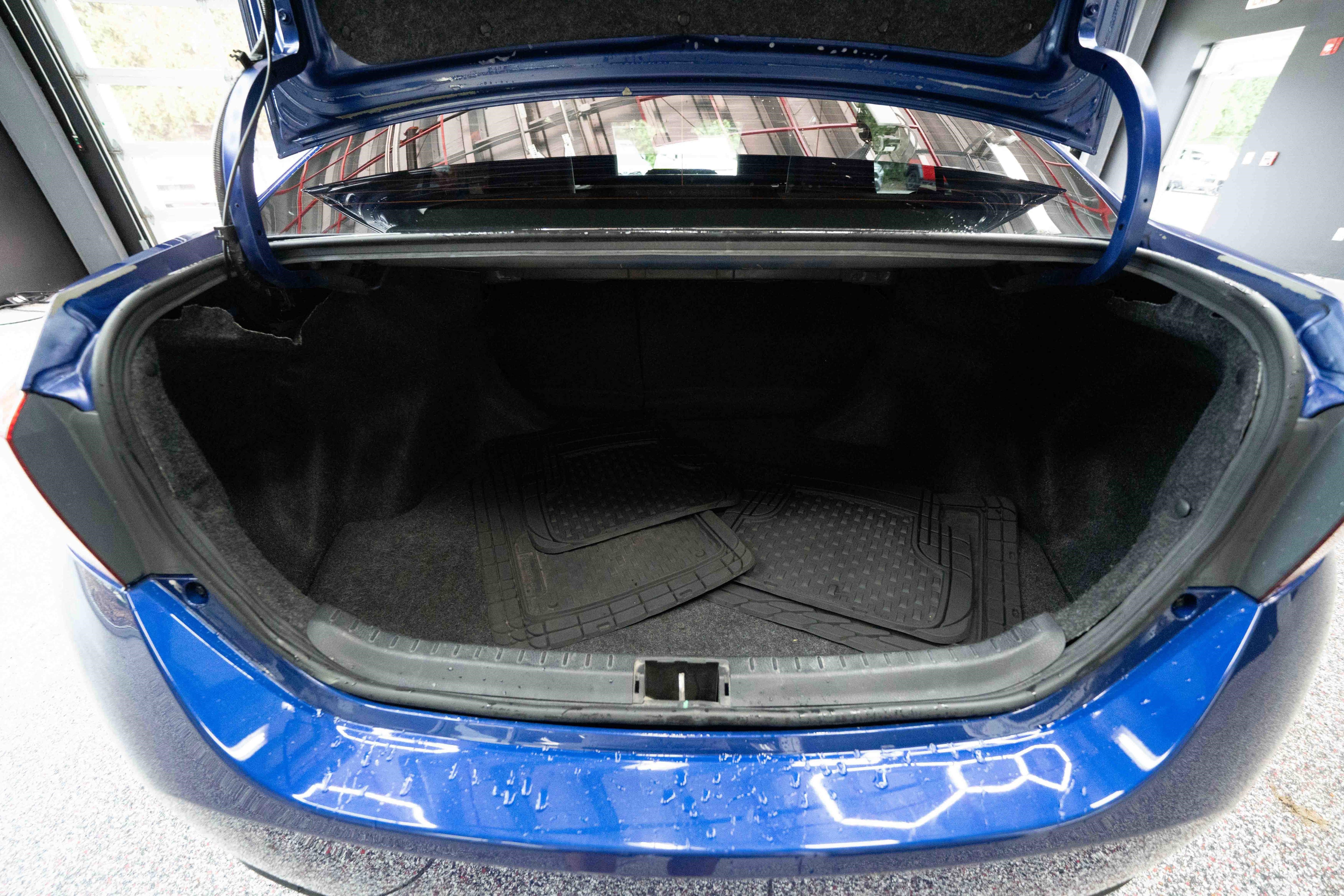 Used 2017 Toyota Corolla SE FWD image 27