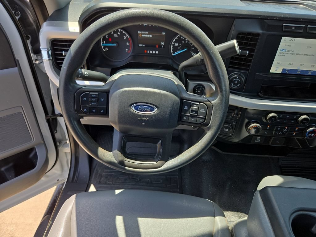 Used 2023 Ford F250 XL w/ 360-Degree Camera Package AWD/4WD image 12