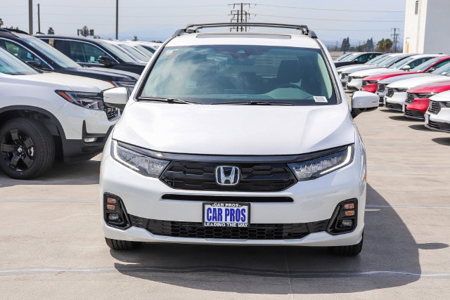 New 2027 Honda Odyssey Elite image 3
