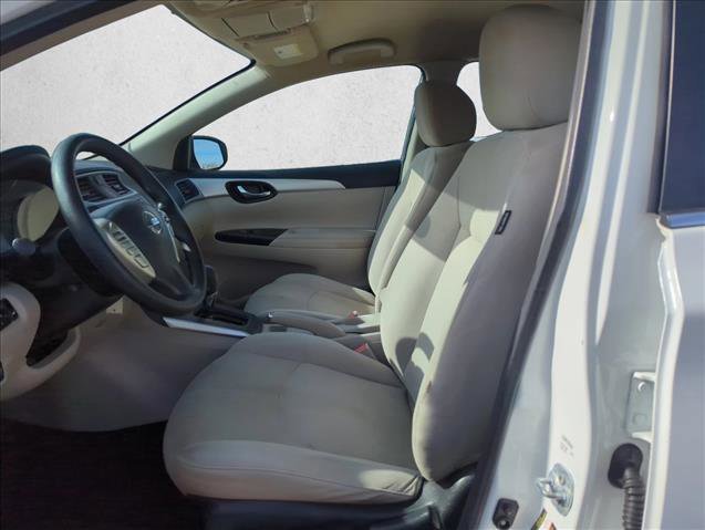 Used 2017 Nissan Sentra S image 15