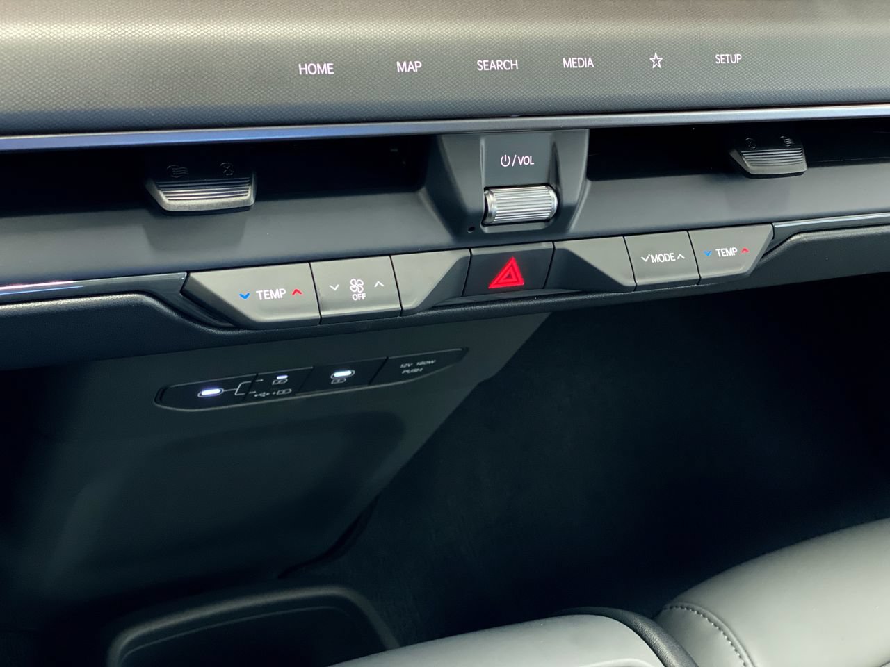 New 2026 Kia EV9 Wind AWD/4WD image 24