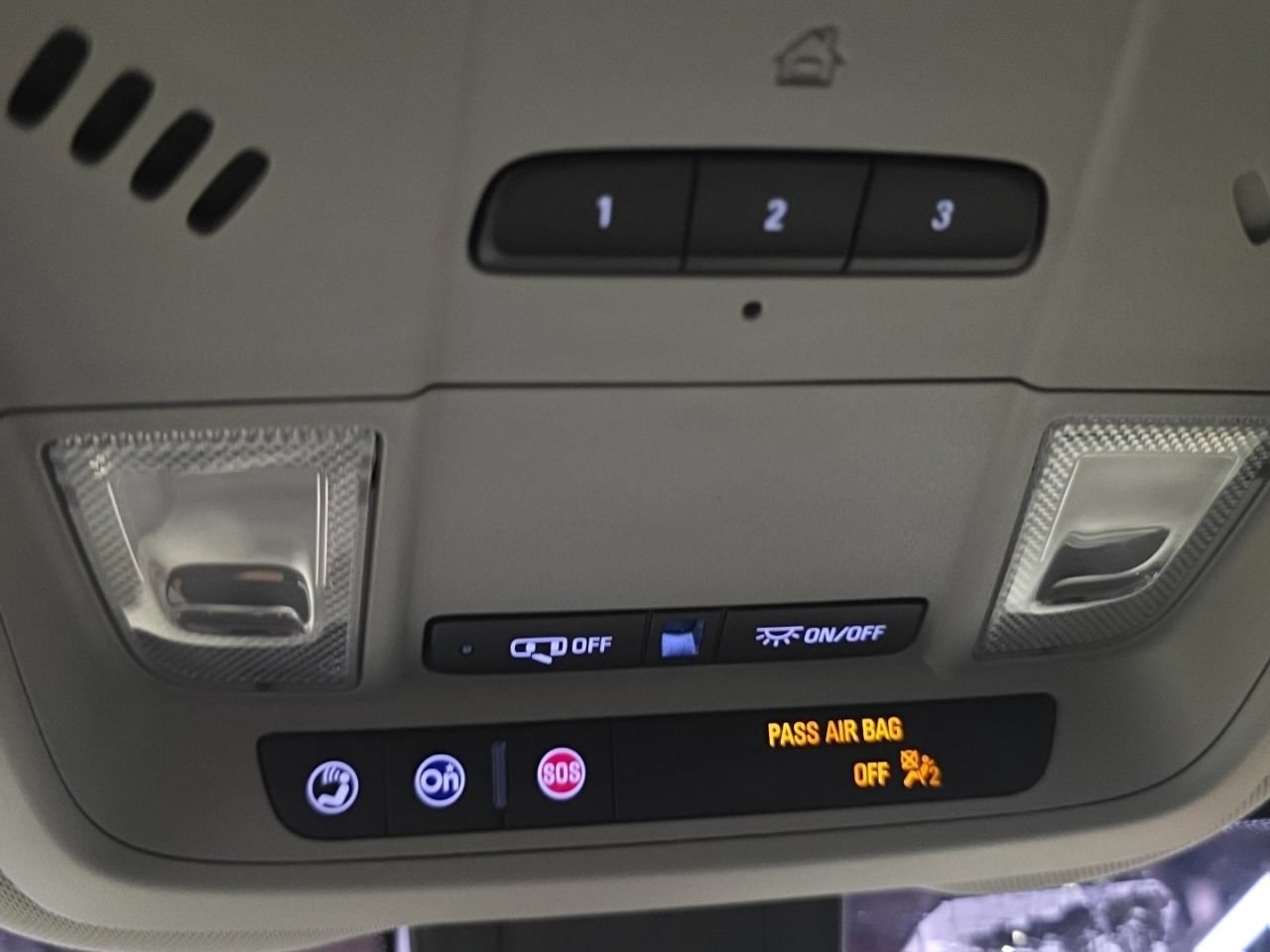Used 2021 Chevrolet Equinox LT FWD image 27
