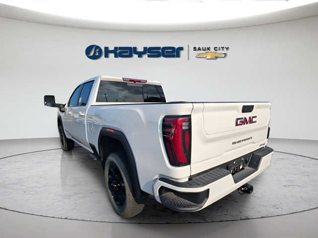 Used 2025 GMC Sierra 2500 AT4 AWD/4WD image 5