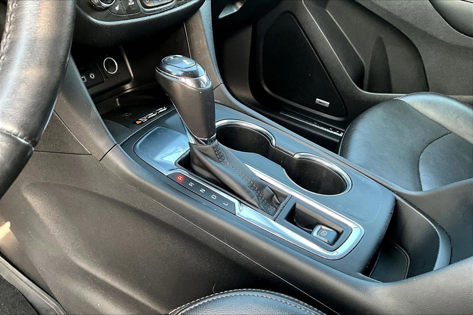 Used 2019 Chevrolet Equinox Premier image 18