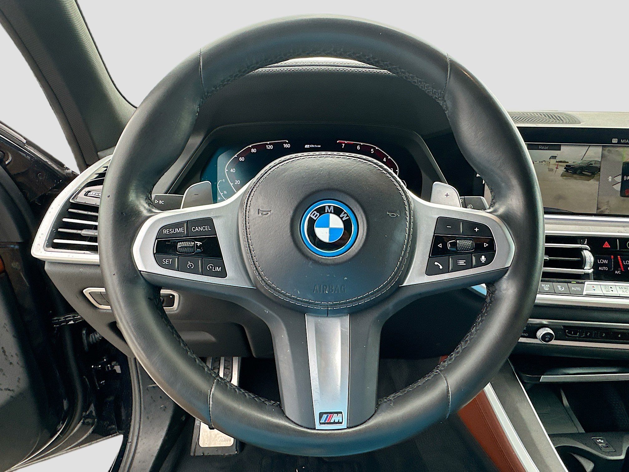 Used 2022 BMW X5 xDrive45e w/ M Sport Package AWD/4WD image 11