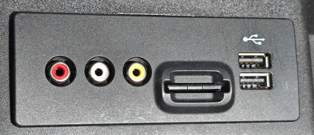 Used 2014 Ford F150 FX4 w/ Equipment Group 402A Luxury image 47