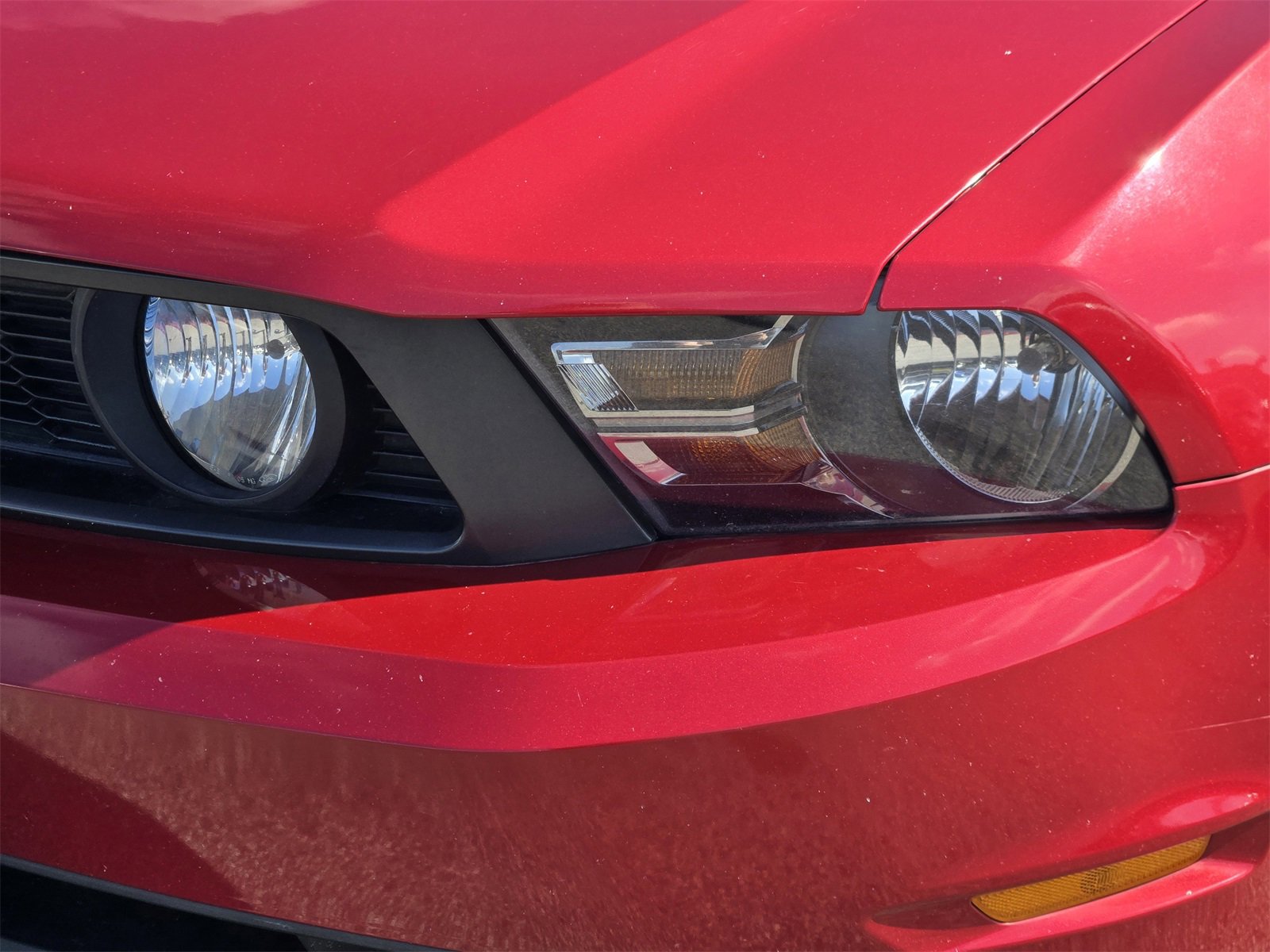 Used 2010 Ford Mustang GT image 9