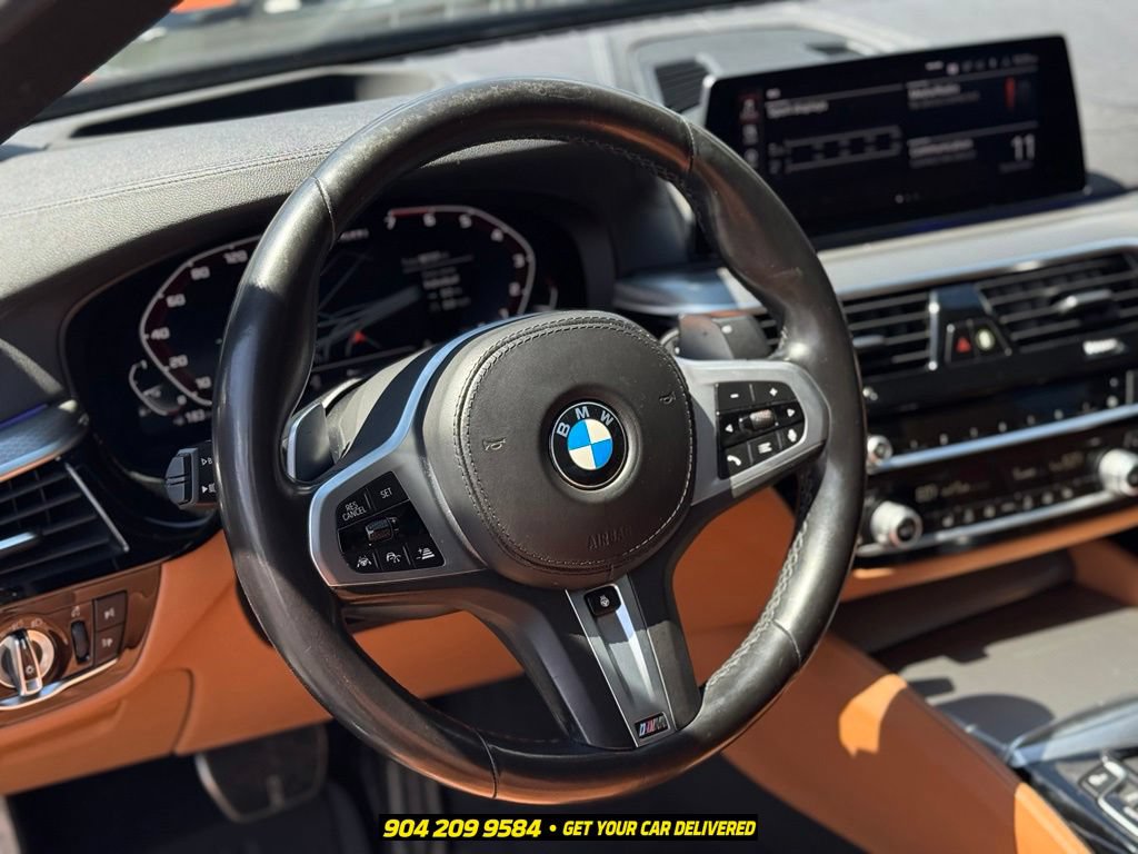 Used 2020 BMW M550i xDrive AWD/4WD image 16