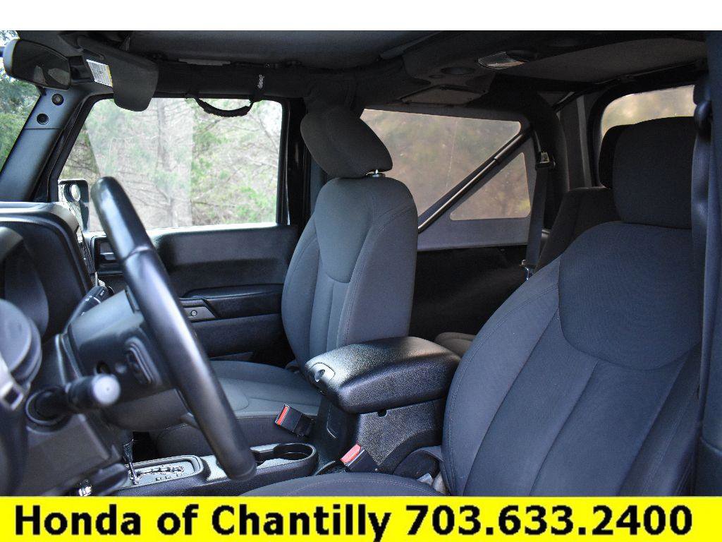 Used 2017 Jeep Wrangler Sport image 20